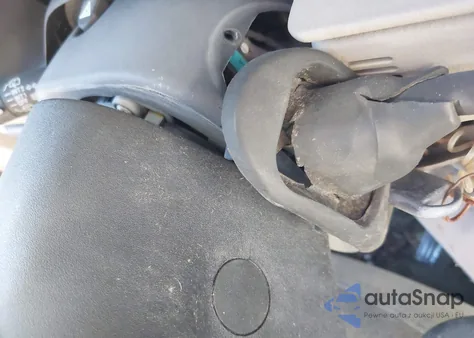 2004 Ford Explorer Nbx/Xlt z USA, uszkodzony, nr VIN 1FMZU73K64UA48579